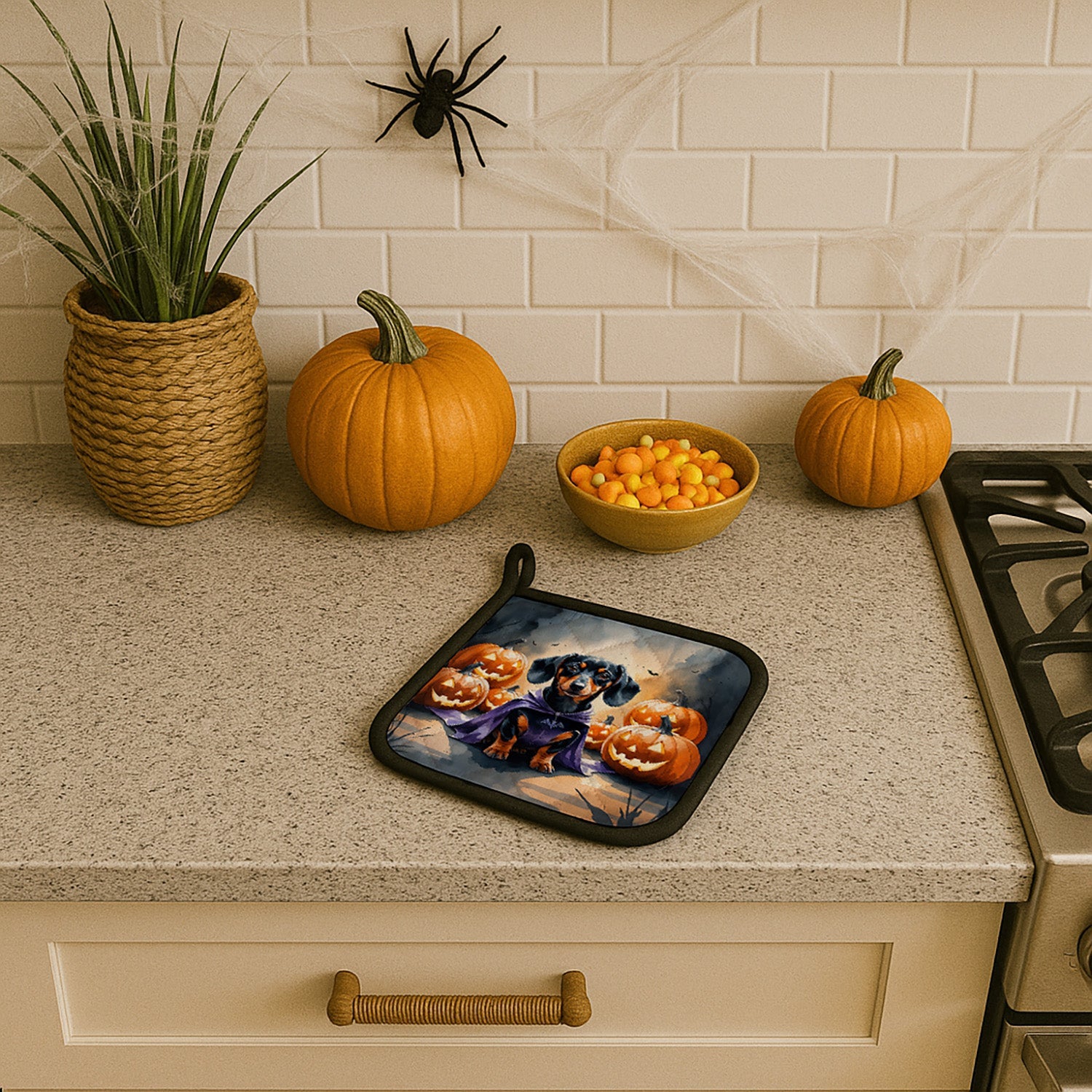 Dachshund Puppy Halloween Pot Holder Set of 2 Heat Resistant Quilted Hot Pads 7.5 x 7.5 Inch, Insulated Kitchen Trivets for Cooking & Baking