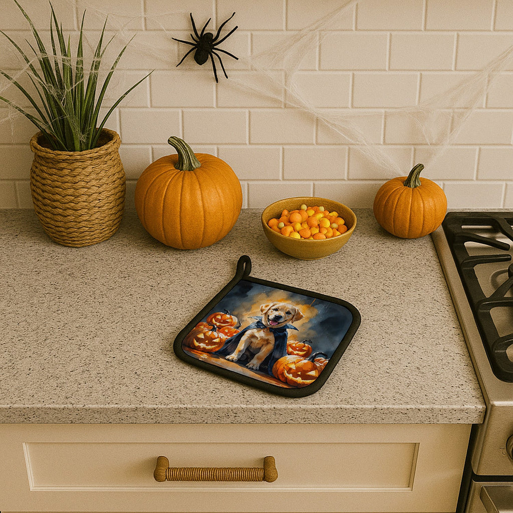 Yellow Labrador Retriever Puppy Halloween Pot Holder Set of 2 Heat Resistant Quilted Hot Pads 7.5 x 7.5 Inch, Insulated Kitchen Trivets for Cooking & Baking