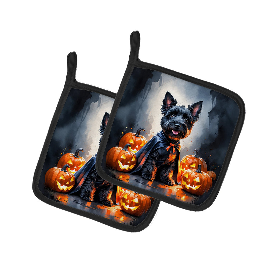 Scottish Terrier Puppy Halloween Pot Holder Set of 2 Heat Resistant Quilted Hot Pads 7.5 x 7.5 Inch, Insulated Kitchen Trivets for Cooking & Baking