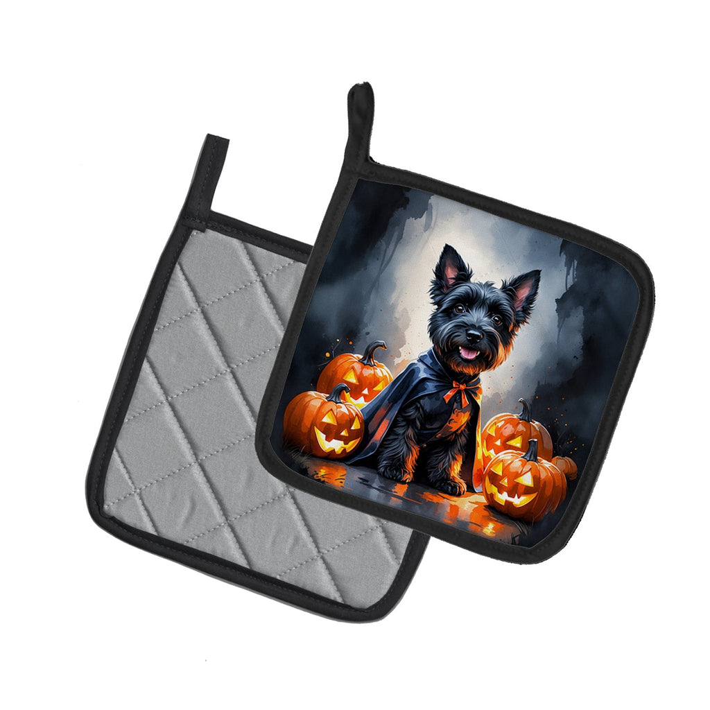 Scottish Terrier Puppy Halloween Pot Holder Set of 2 Heat Resistant Quilted Hot Pads 7.5 x 7.5 Inch, Insulated Kitchen Trivets for Cooking & Baking