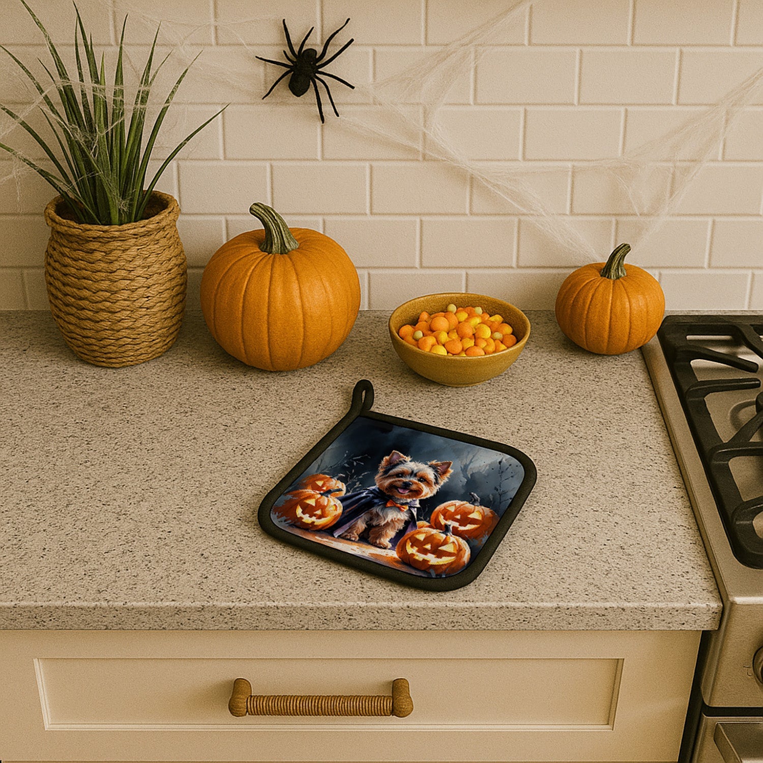 Yorkshire Terrier Puppy Halloween Pot Holder Set of 2 Heat Resistant Quilted Hot Pads 7.5 x 7.5 Inch, Insulated Kitchen Trivets for Cooking & Baking