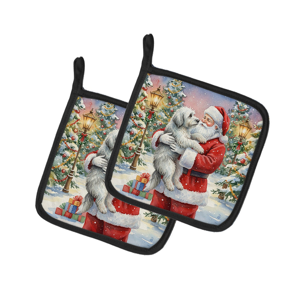 Old English Sheepdog with Santa Claus Pot Holder Set of 2 Heat Resistant Quilted Hot Pads 7.5 x 7.5 Inch, Insulated Kitchen Trivets for Cooking & Baking