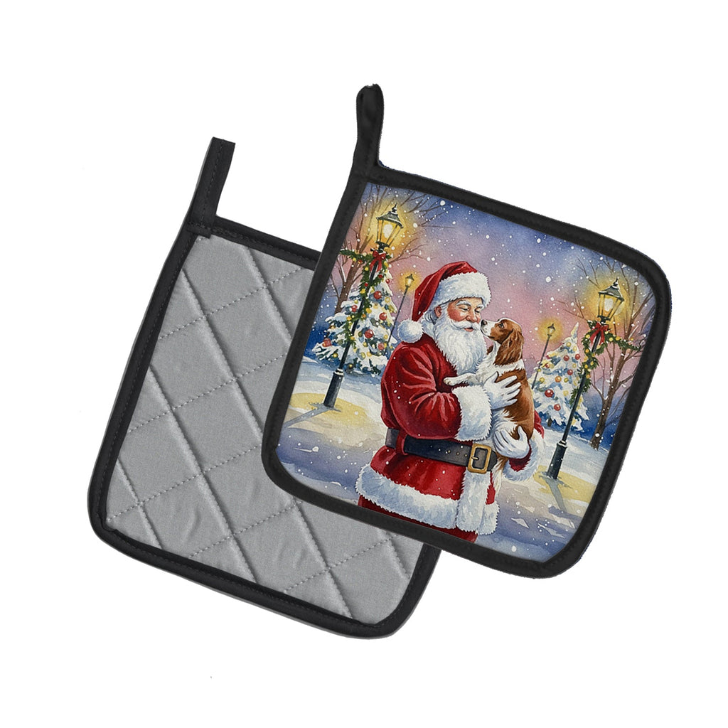 Welsh Springer Spaniel with Santa Claus Pot Holder Set of 2 Heat Resistant Quilted Hot Pads 7.5 x 7.5 Inch, Insulated Kitchen Trivets for Cooking & Baking