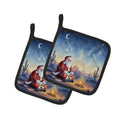 Santa Claus by the Campfire Christmas Pot Holder Set of 2 Heat Resistant Quilted Hot Pads 7.5 x 7.5 Inch, Insulated Kitchen Trivets for Cooking & Baking