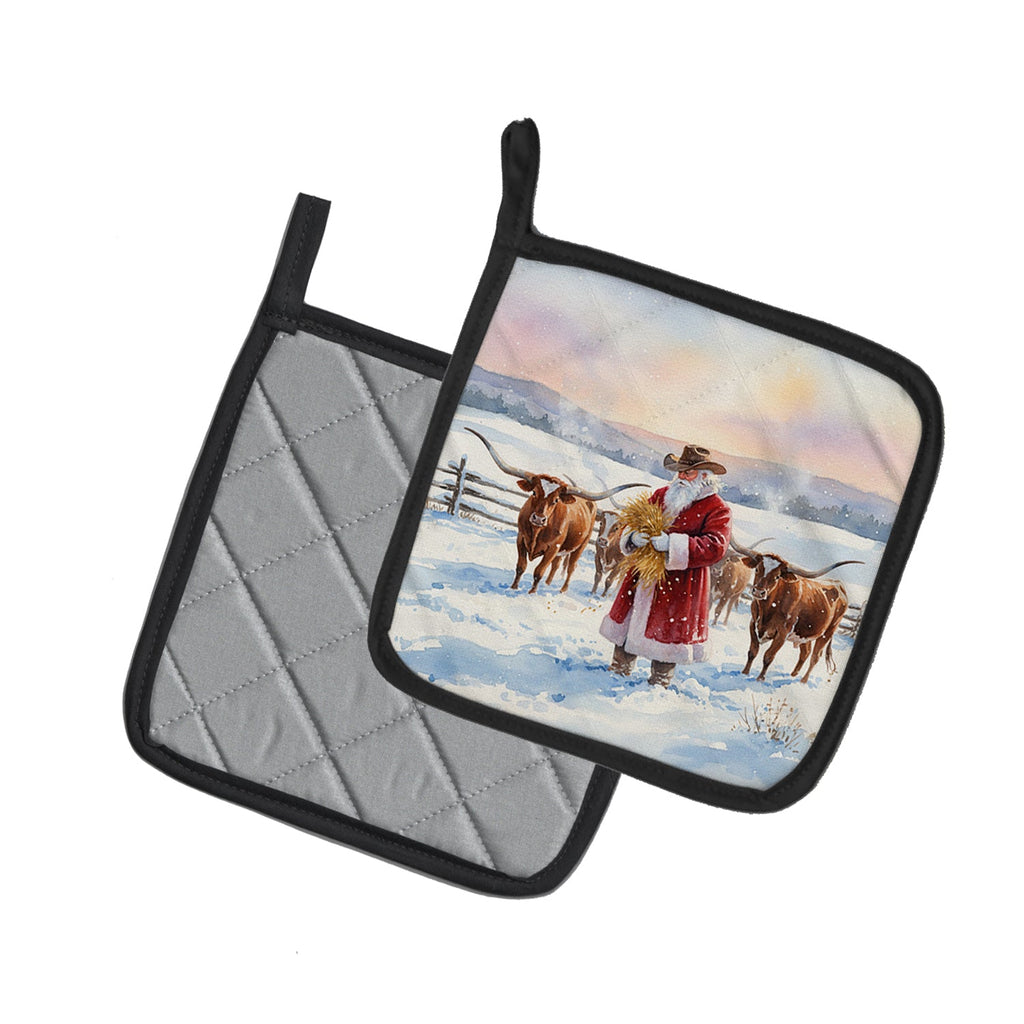 Santa Claus Feeding the Longhorns Christmas Pot Holder Set of 2 Heat Resistant Quilted Hot Pads 7.5 x 7.5 Inch, Insulated Kitchen Trivets for Cooking & Baking