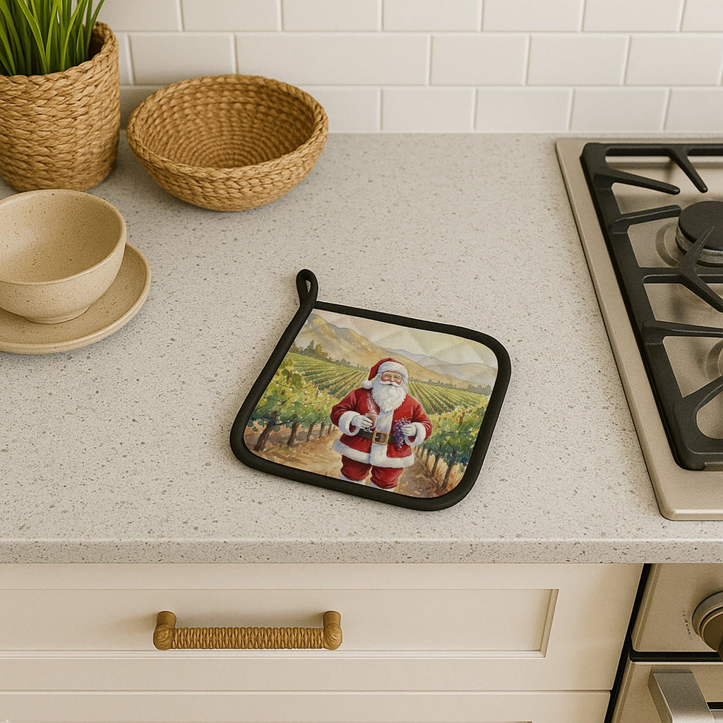 Santa Claus in the Vineyard Christmas Pot Holder Set of 2 Heat Resistant Quilted Hot Pads 7.5 x 7.5 Inch, Insulated Kitchen Trivets for Cooking & Baking
