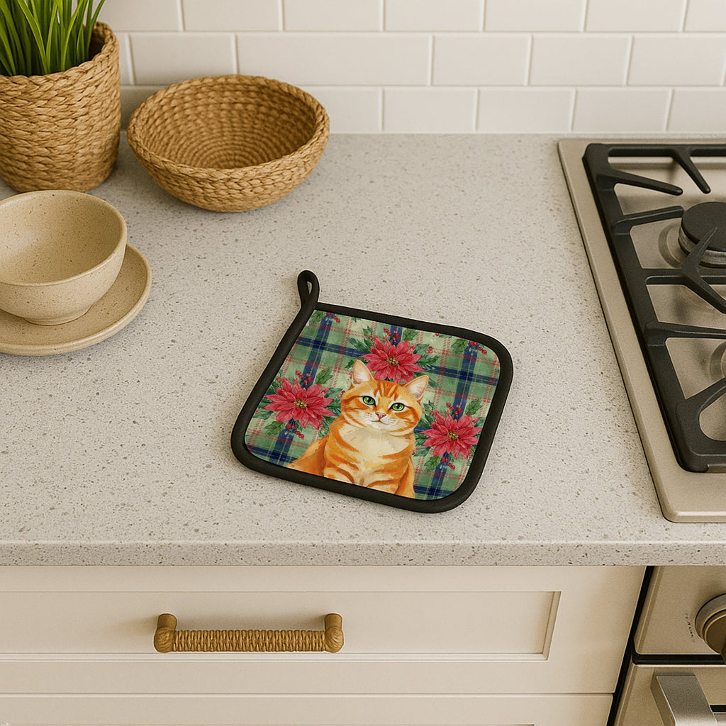 Orange Classic Tabby Cat with Poinsettias Pot Holder Set of 2 Heat Resistant Quilted Hot Pads 7.5 x 7.5 Inch, Insulated Kitchen Trivets for Cooking & Baking