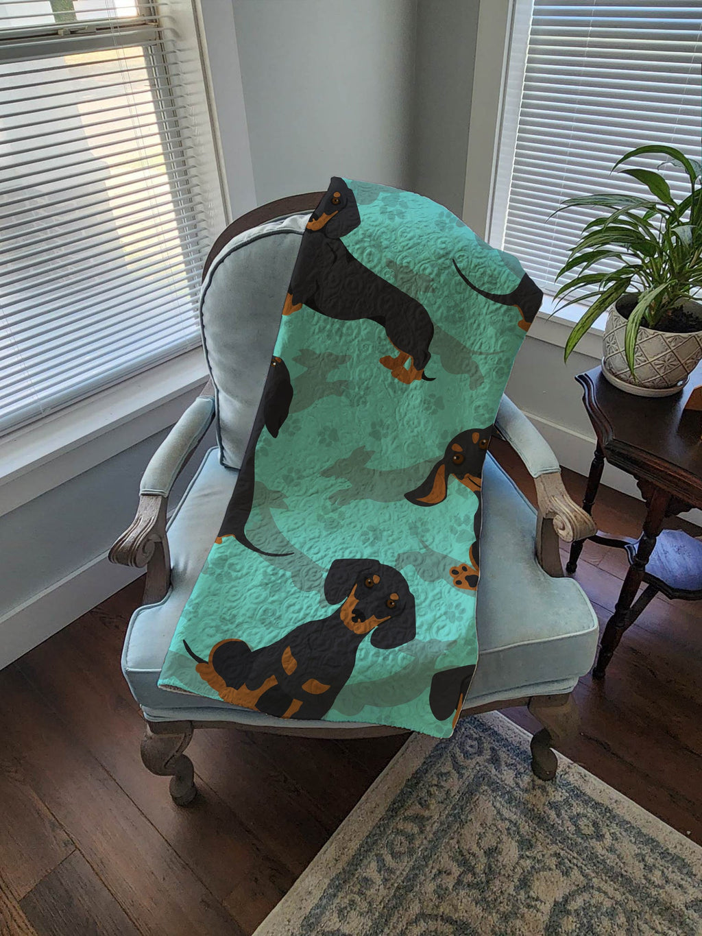 Black and Tan Dachshund Quilted Blanket 50x60 Artwork Pattern Quilted Throw Blanket for Bed, Couch, Sofa, Soft and Lightweight