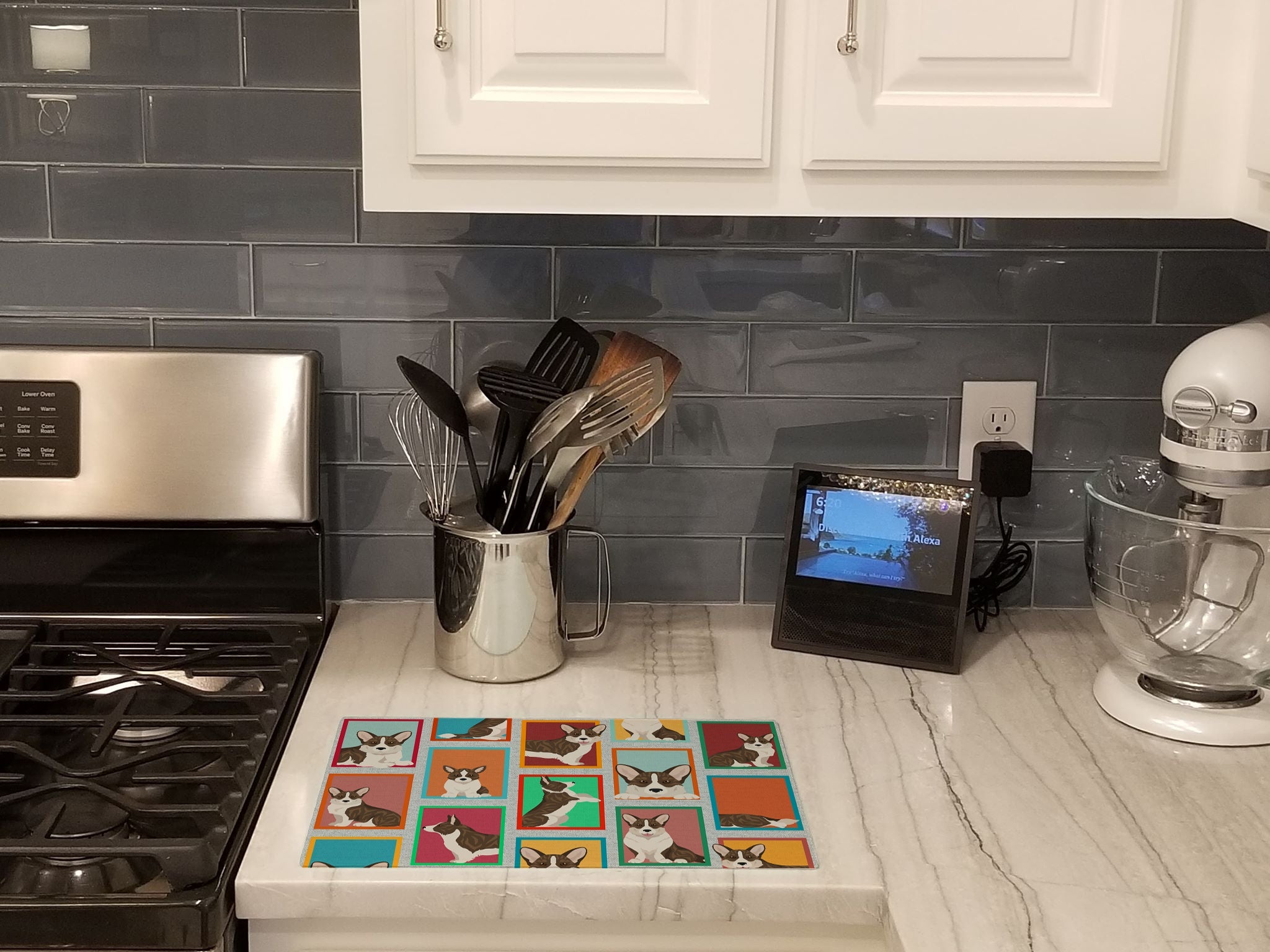 Lots of Brindle Cardigan Corgi Cutting Board Tempered Glass Kitchen Cutting Surface, Heat Resistant Chopping, Non-Slip Feet, Food Prep & Serving