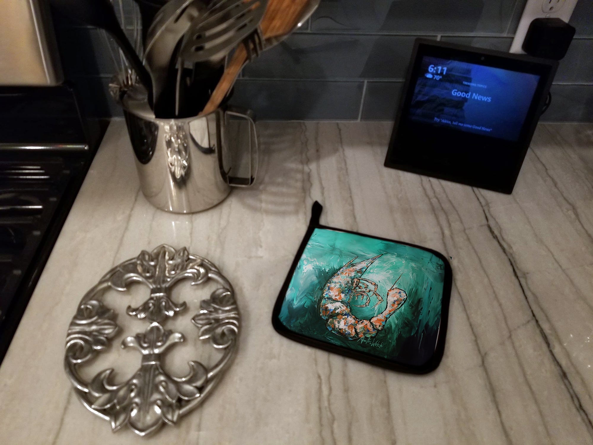 A Touch of Blue Shrimp Pot Holder Set of 2 Heat Resistant Quilted Hot Pads 7.5 x 7.5 Inch, Insulated Kitchen Trivets for Cooking & Baking