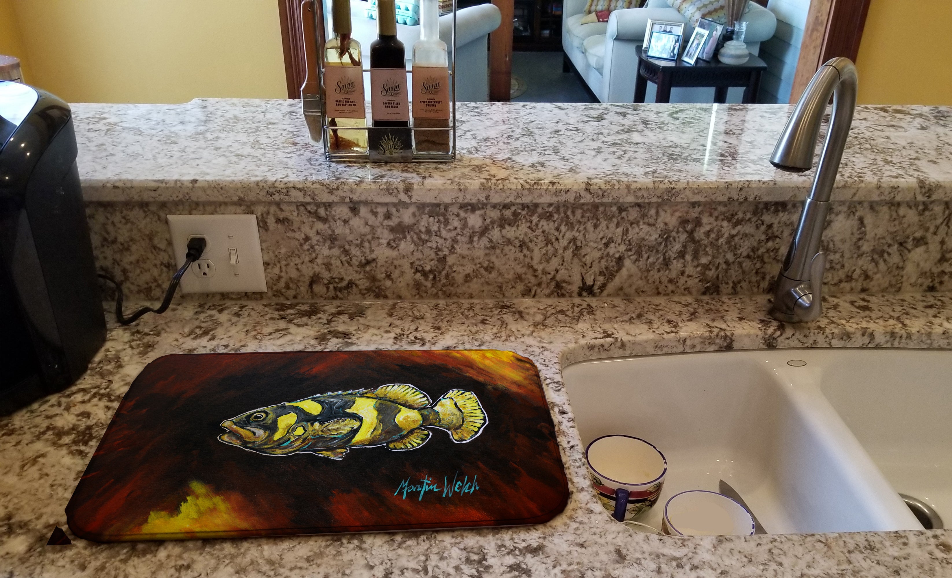 Bumblebee Fish Dish Drying Mat Absorbent Dish Drying Mat Pad for Kitchen Counter Dish Drainer Mat for Countertop, 14 x 21", Multicolor