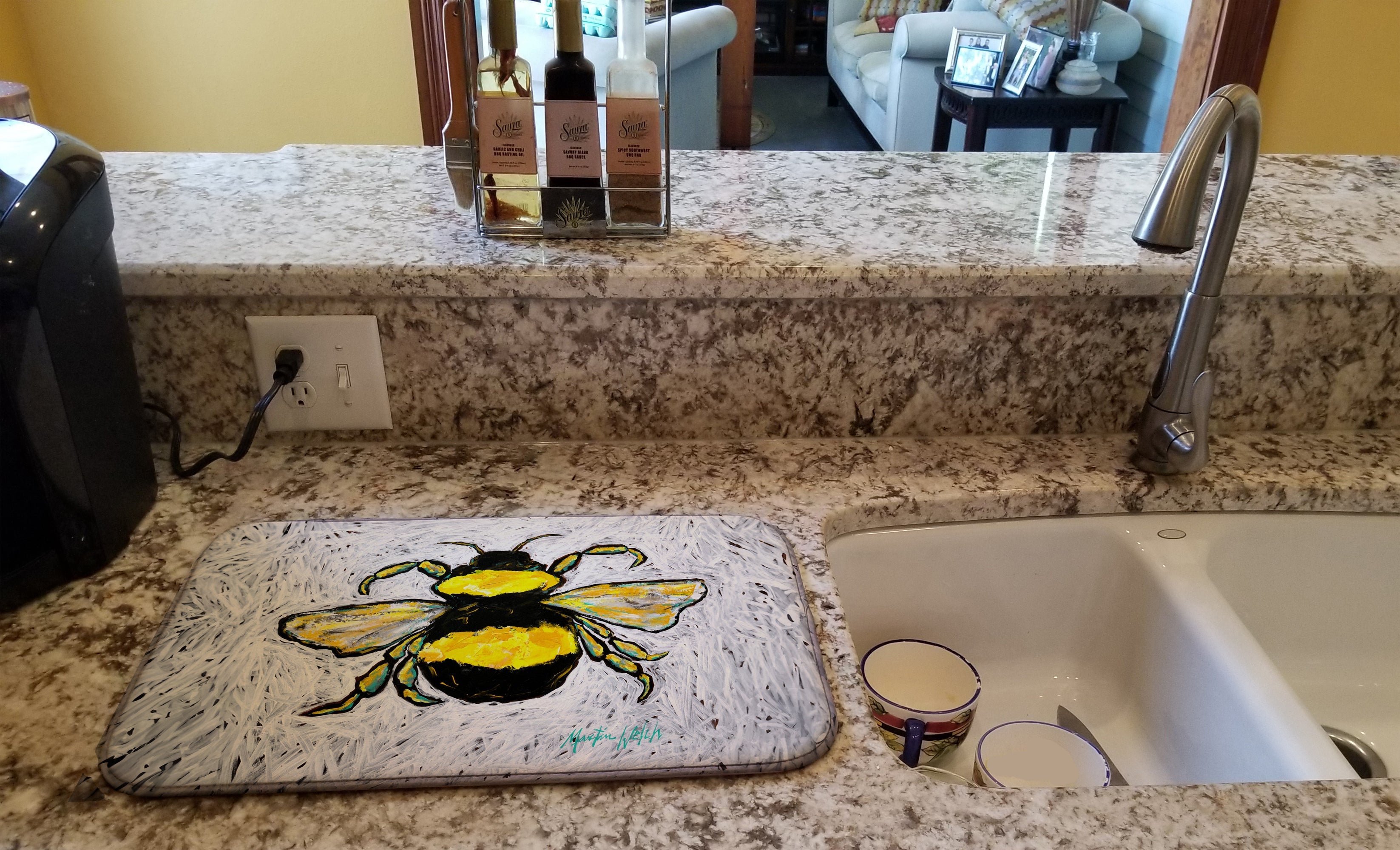 Buzzbee Bumblebee Dish Drying Mat Absorbent Dish Drying Mat Pad for Kitchen Counter Dish Drainer Mat for Countertop, 14 x 21", Multicolor