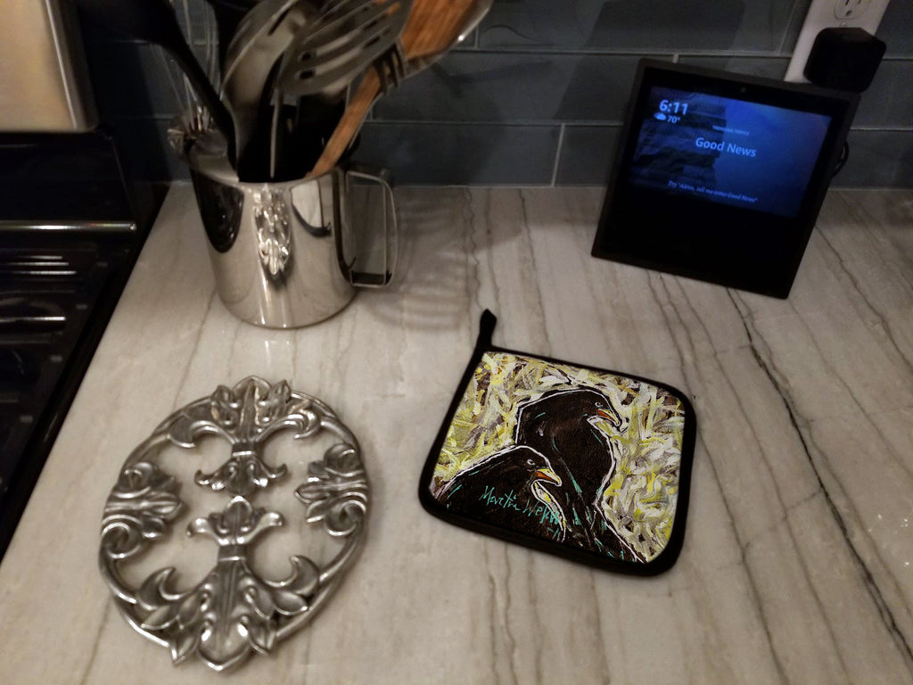 Crows Matt and Chester Pot Holder Set of 2 Heat Resistant Quilted Hot Pads 7.5 x 7.5 Inch, Insulated Kitchen Trivets for Cooking & Baking