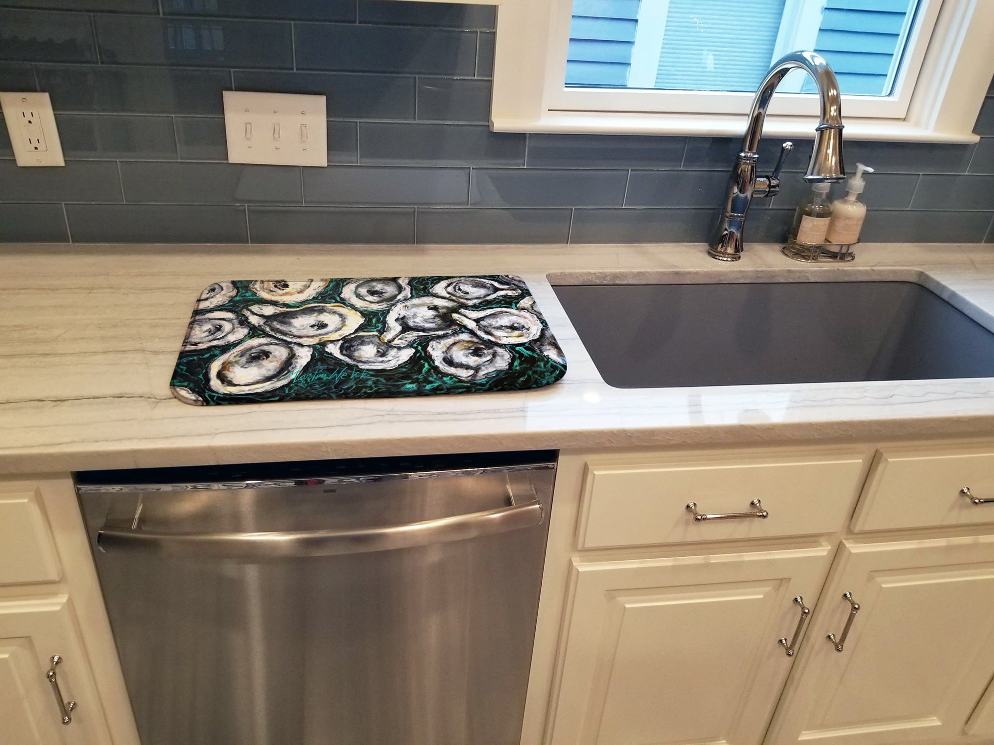 Oyster Lily Dish Drying Mat Absorbent Dish Drying Mat Pad for Kitchen Counter Dish Drainer Mat for Countertop, 14 x 21", Multicolor