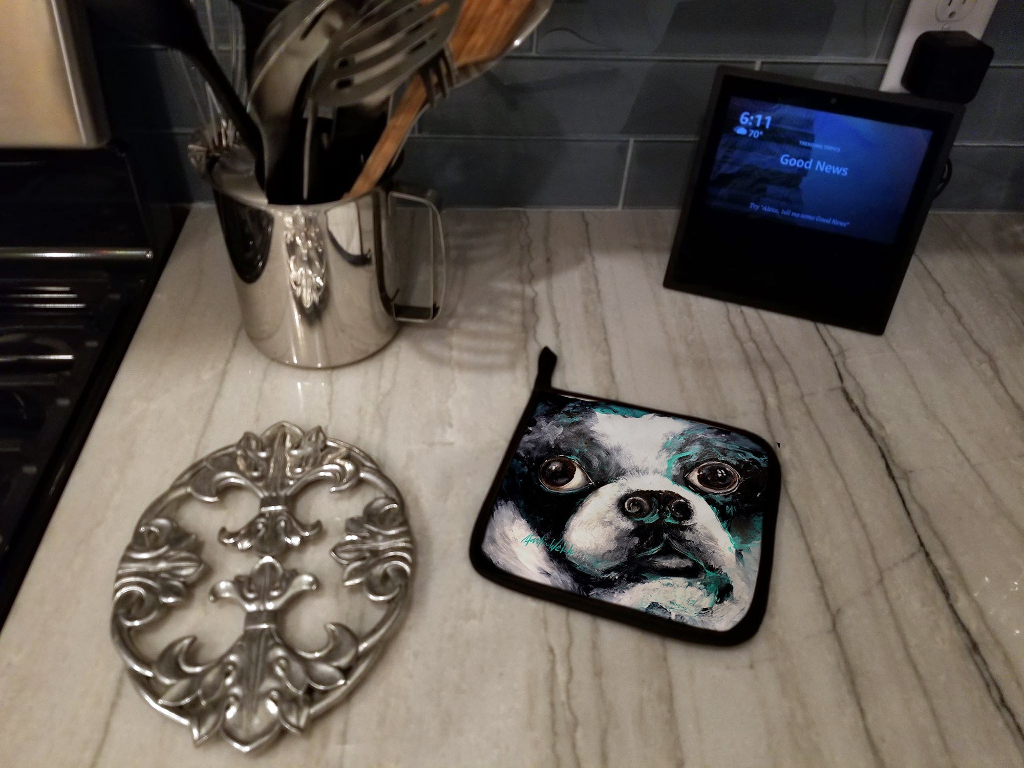 Boston Terrier Pretty Please Pot Holder Set of 2 Heat Resistant Quilted Hot Pads 7.5 x 7.5 Inch, Insulated Kitchen Trivets for Cooking & Baking