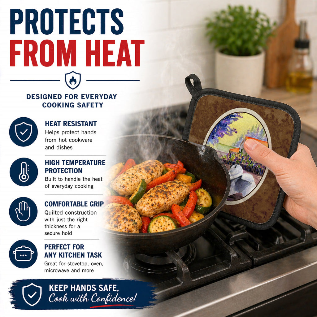 Keeshond Pot Holder Set of 2 Heat Resistant Quilted Hot Pads 7.5 x 7.5 Inch, Insulated Kitchen Trivets for Cooking & Baking