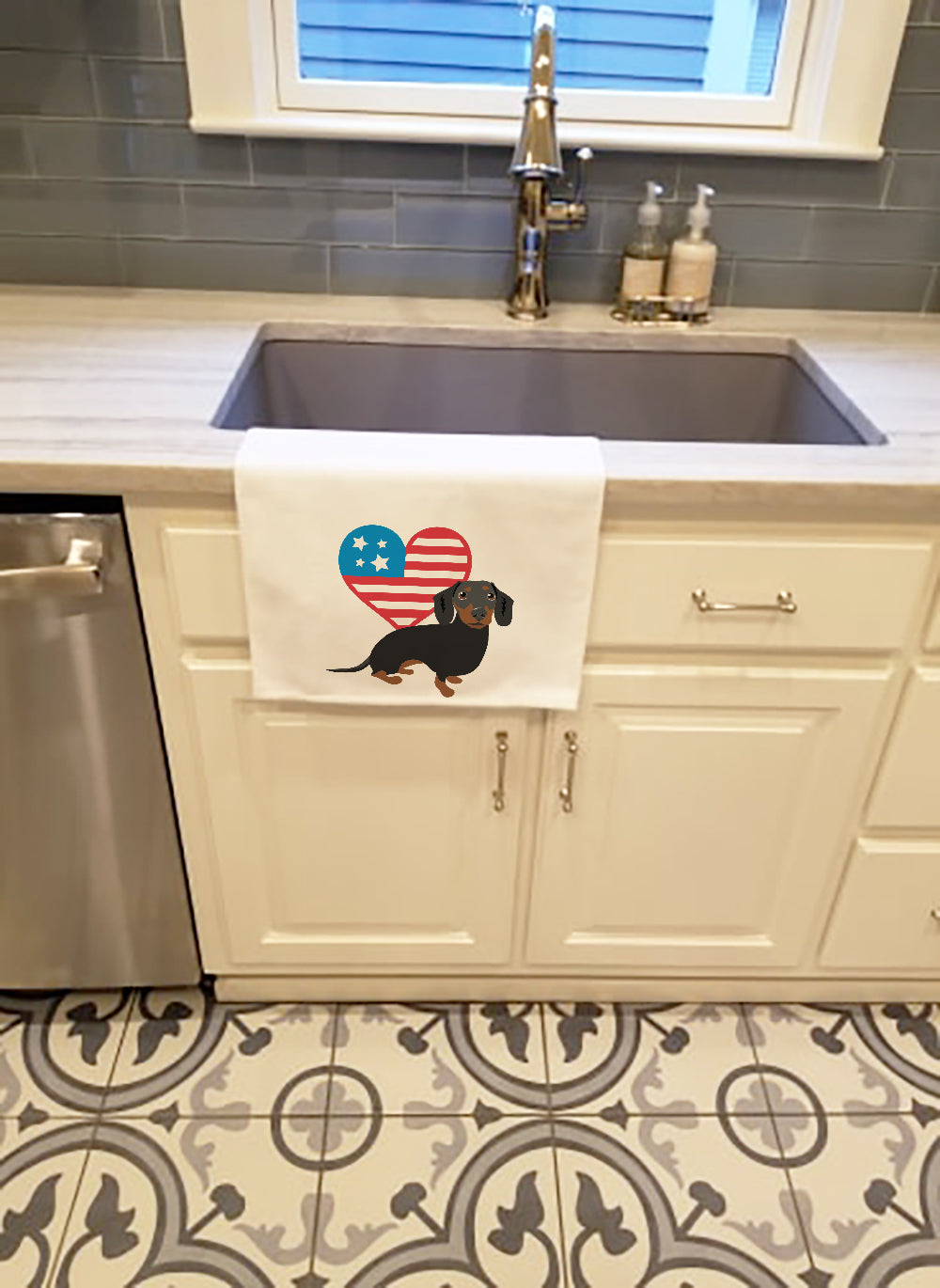 Dachshund Black and Tan #1Patriotic Kitchen Towel Set of 2 White Dish Towels Decorative Bathroom Hand towel for Hand, Face, Hair, Yoga, Tea, Dishcloth, 19 X 28", White