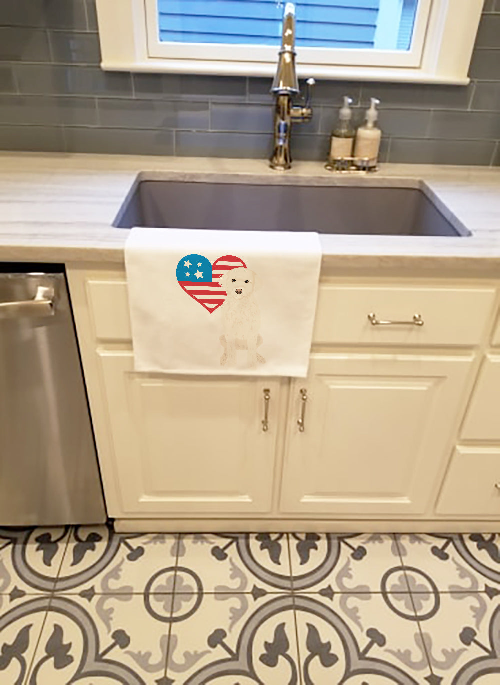 Doodle Cream #2 Patriotic Kitchen Towel Set of 2 White Dish Towels Decorative Bathroom Hand towel for Hand, Face, Hair, Yoga, Tea, Dishcloth, 19 X 28", White