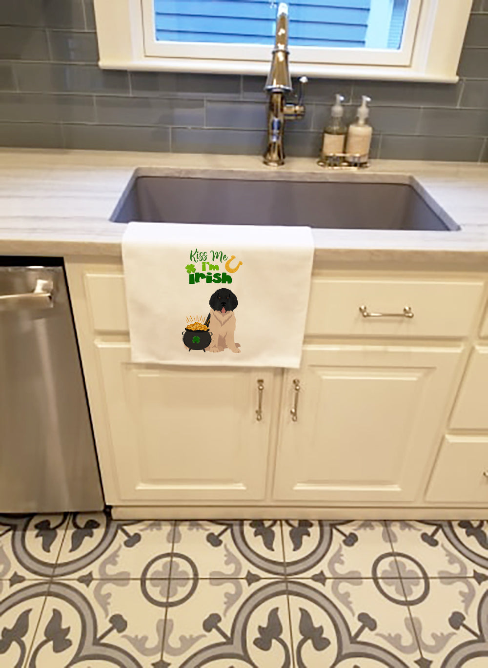 Landseer Newfoundland St. Patrick's Day Kitchen Towel Set of 2 White Dish Towels Decorative Bathroom Hand towel for Hand, Face, Hair, Yoga, Tea, Dishcloth, 19 X 28", White
