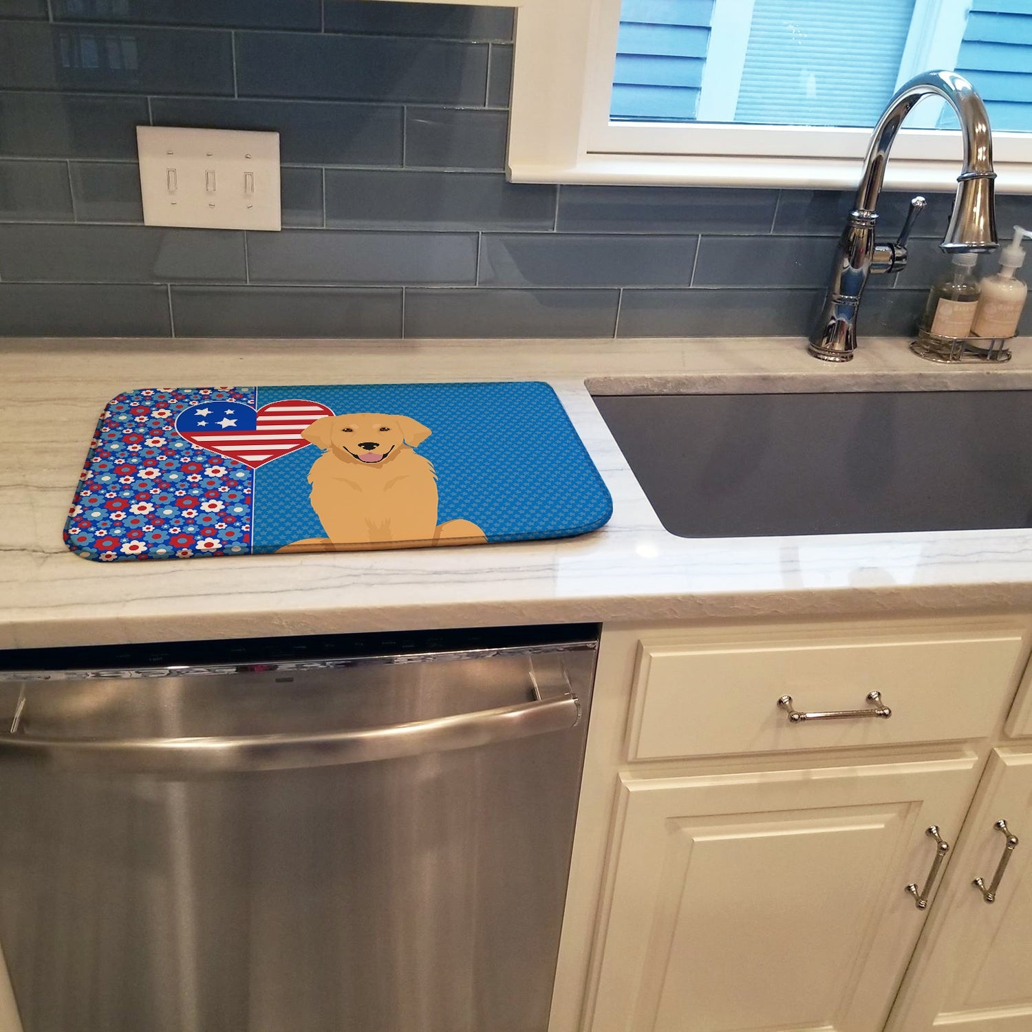 Gold Golden Retriever USA American Dish Drying Mat Absorbent Dish Drying Mat Pad for Kitchen Counter Dish Drainer Mat for Countertop, 14 x 21", Multicolor