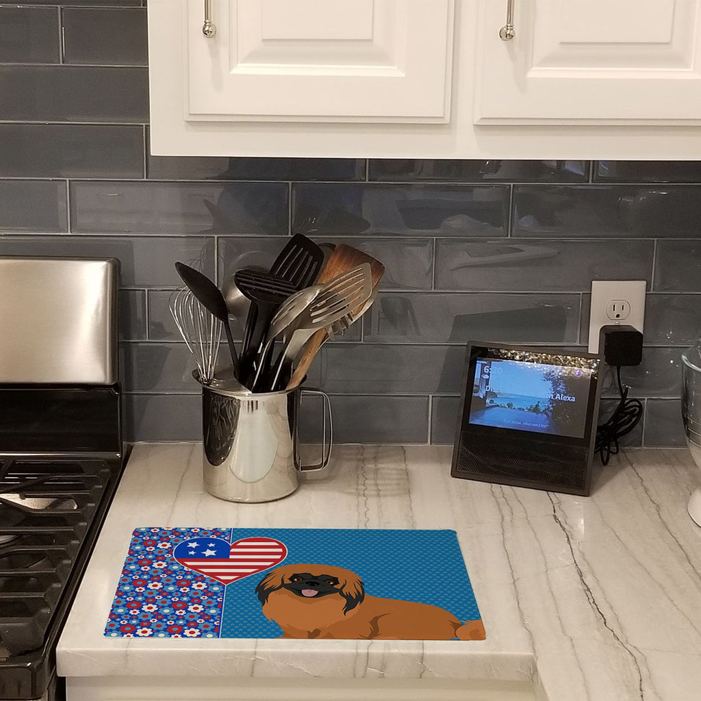 Red Pekingese USA American Cutting Board Tempered Glass Kitchen Cutting Surface, Heat Resistant Chopping, Non-Slip Feet, Food Prep & Serving