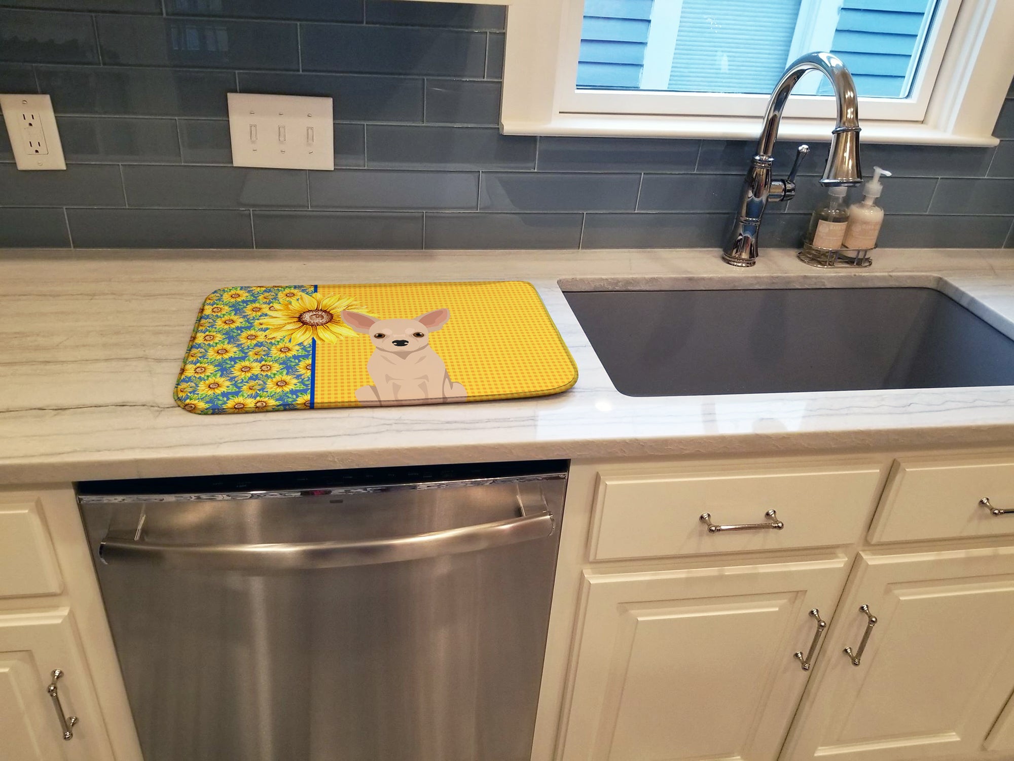 Summer Sunflowers Fawn Chihuahua Dish Drying Mat Absorbent Dish Drying Mat Pad for Kitchen Counter Dish Drainer Mat for Countertop, 14 x 21", Multicolor