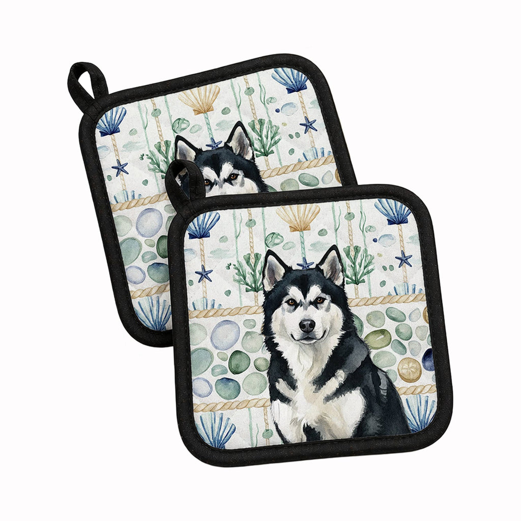 Black and White Alaskan Malamute Coastal Sea Glass Pot Holder Set of 2 Heat Resistant Quilted Hot Pads 7.5 x 7.5 Inch, Insulated Kitchen Trivets for Cooking & Baking
