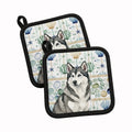 Gray and White Alaskan Malamute Coastal Sea Glass Pot Holder Set of 2 Heat Resistant Quilted Hot Pads 7.5 x 7.5 Inch, Insulated Kitchen Trivets for Cooking & Baking