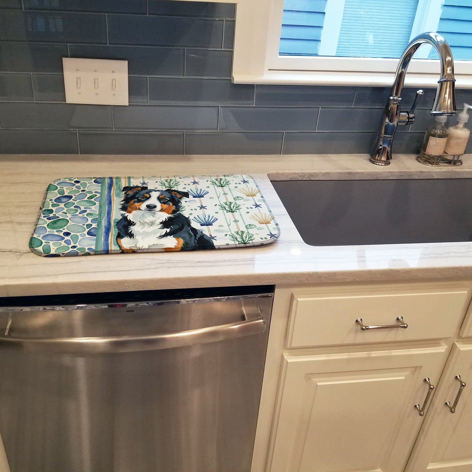 Black Tri American Shepherd Coastal Sea Glass Dish Drying Mat Absorbent Dish Drying Mat Pad for Kitchen Counter Dish Drainer Mat for Countertop, 14 x 21", Multicolor