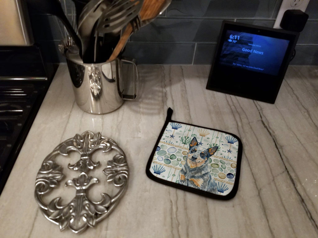 Blue Heeler Australian Cattle Dog Coastal Sea Glass Pot Holder Set of 2 Heat Resistant Quilted Hot Pads 7.5 x 7.5 Inch, Insulated Kitchen Trivets for Cooking & Baking