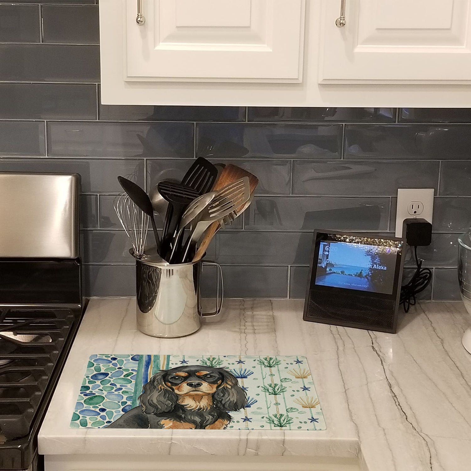 Black and Tan Cavalier Spaniel Coastal Sea Glass Cutting Board Tempered Glass Kitchen Cutting Surface, Heat Resistant Chopping, Non-Slip Feet, Food Prep & Serving