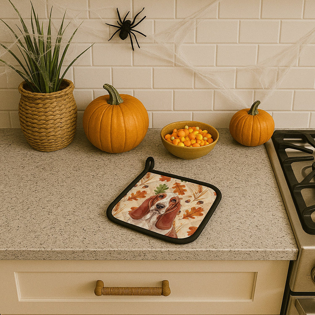Red and White Basset Hound Heirloom Fall Pot Holder Set of 2 Heat Resistant Quilted Hot Pads 7.5 x 7.5 Inch, Insulated Kitchen Trivets for Cooking & Baking