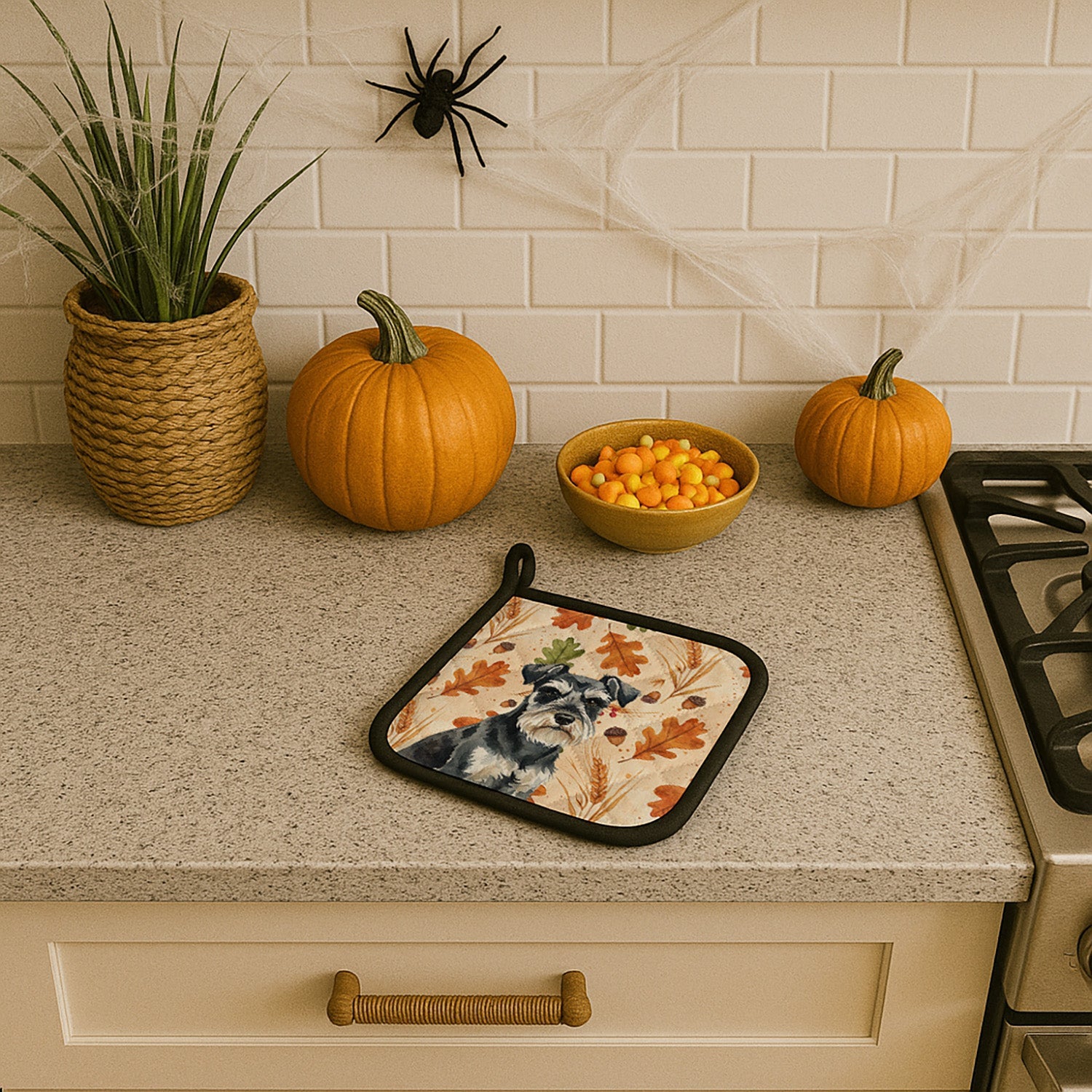 Black & Silver Miniature Schnauzer Heirloom Fall Pot Holder Set of 2 Heat Resistant Quilted Hot Pads 7.5 x 7.5 Inch, Insulated Kitchen Trivets for Cooking & Baking
