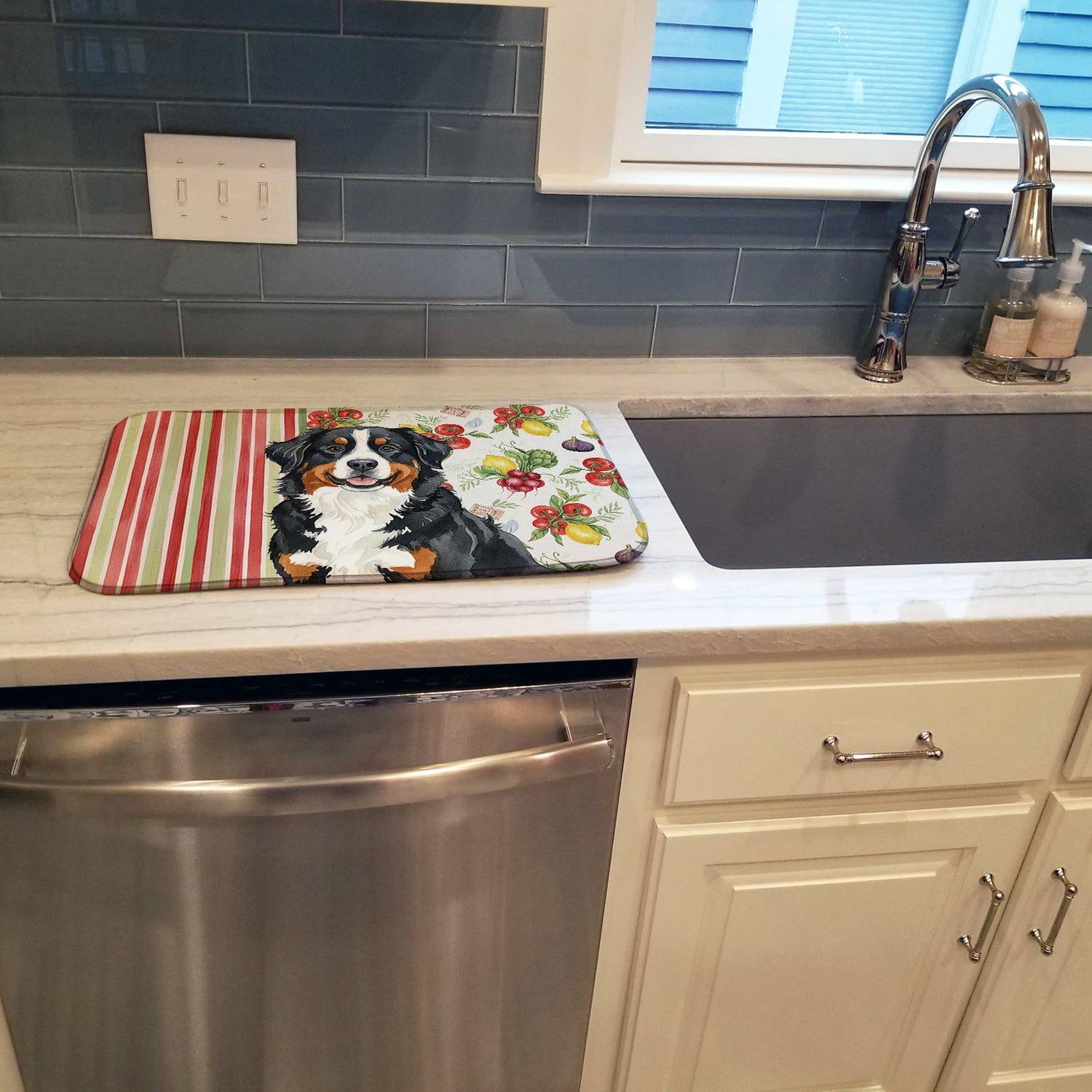 Bernese Mountain Dog Vegetables Dish Drying Mat Absorbent Dish Drying Mat Pad for Kitchen Counter Dish Drainer Mat for Countertop, 14 x 21", Multicolor
