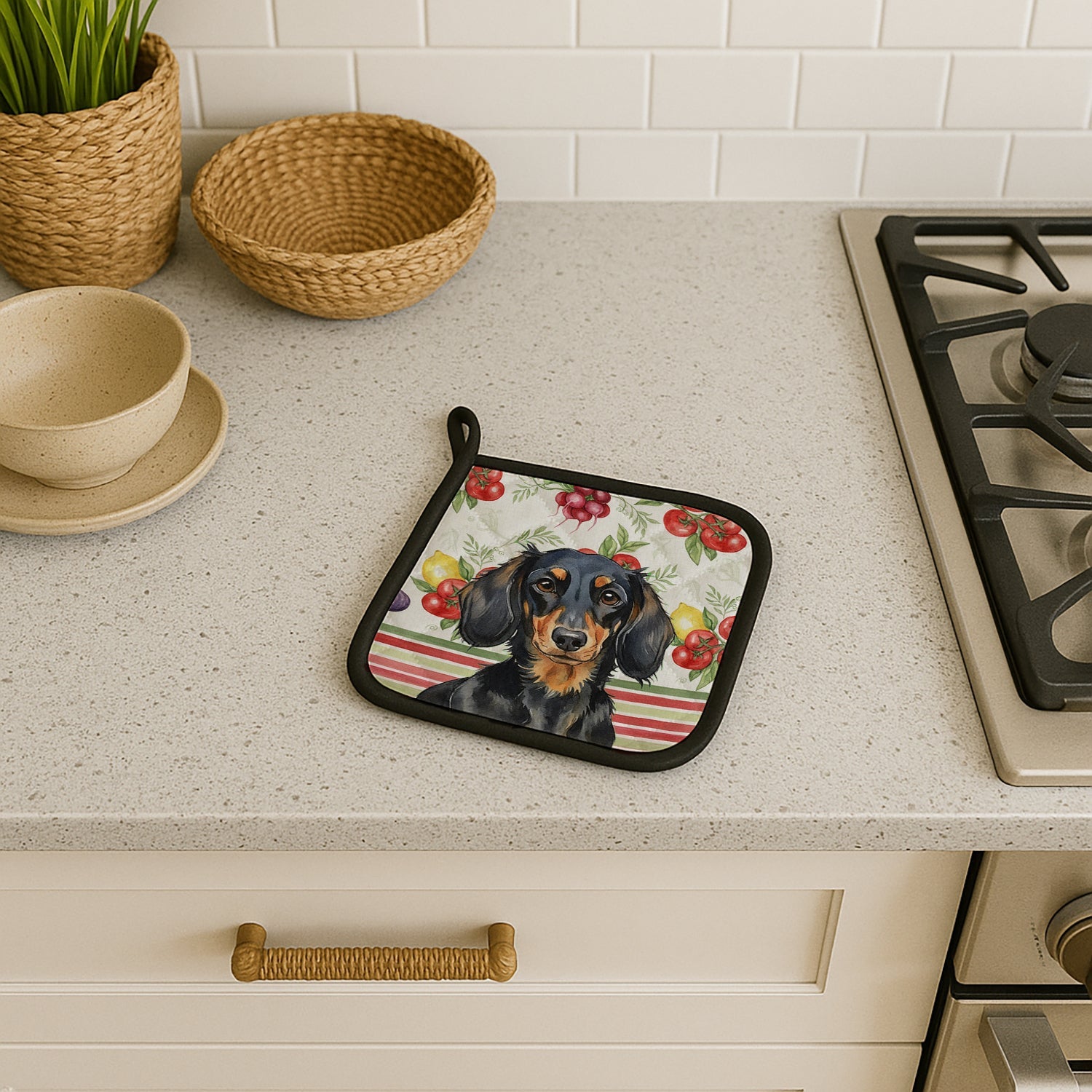 Longhaired Black and Tan Dachshund Vegetables Pot Holder Set of 2 Heat Resistant Quilted Hot Pads 7.5 x 7.5 Inch, Insulated Kitchen Trivets for Cooking & Baking