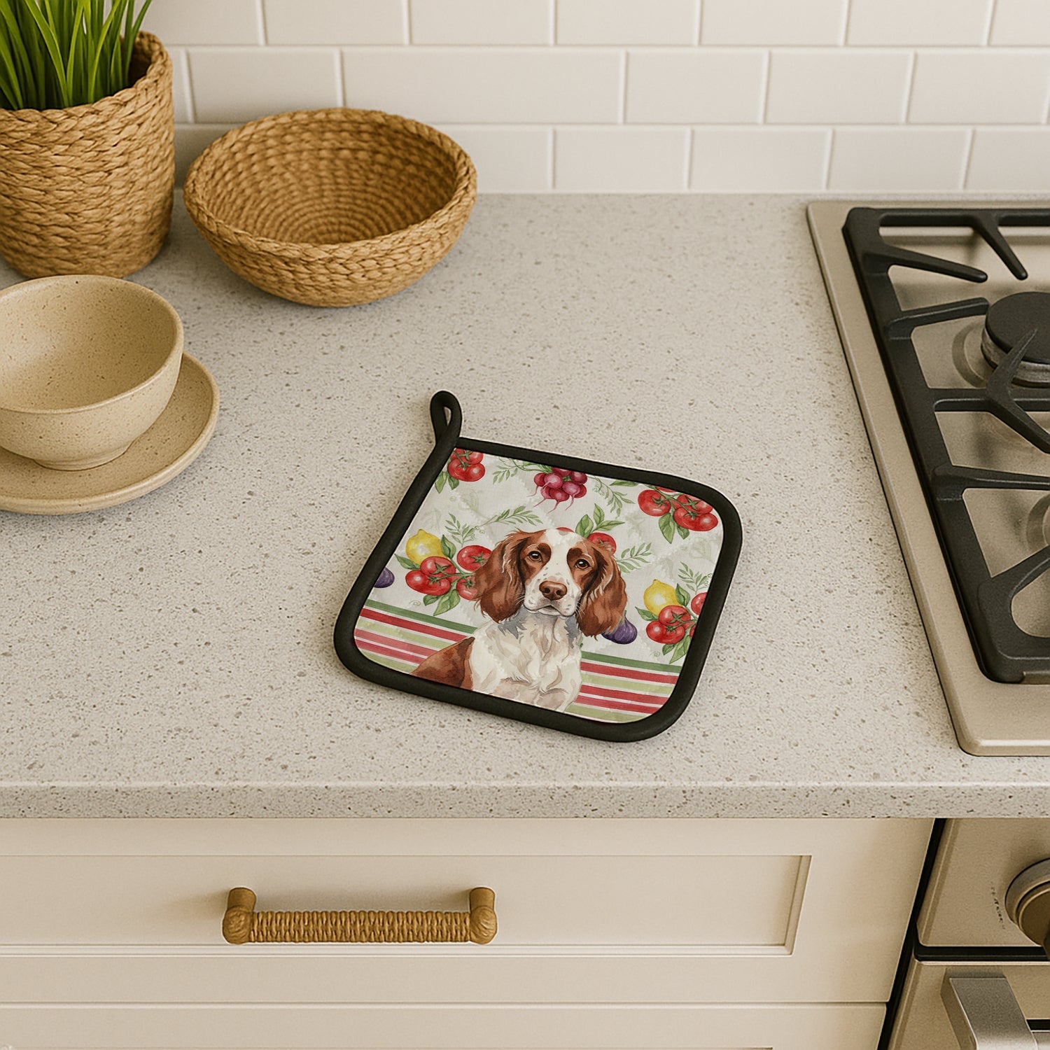 Liver and White English Springer Spaniel Vegetables Pot Holder Set of 2 Heat Resistant Quilted Hot Pads 7.5 x 7.5 Inch, Insulated Kitchen Trivets for Cooking & Baking