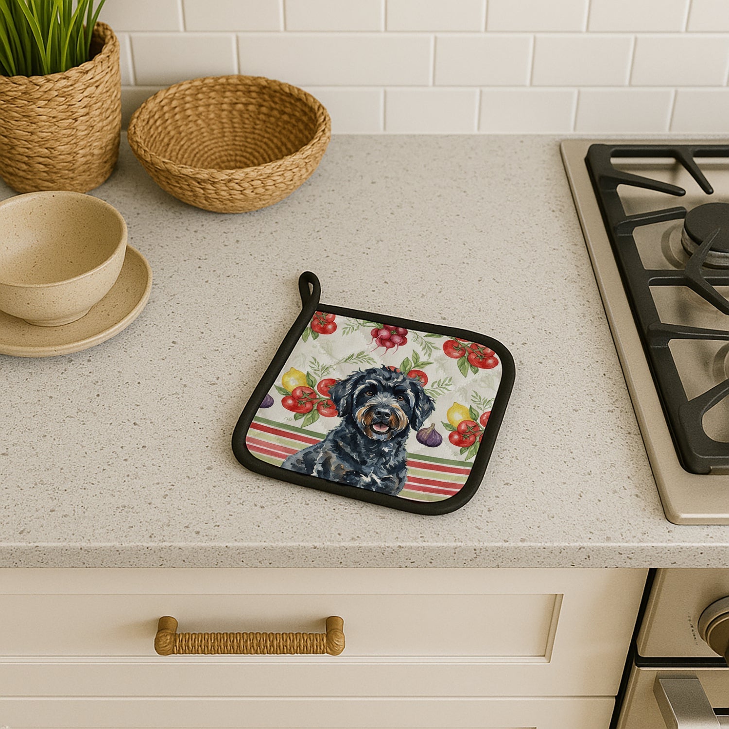 Black Portuguese Water Dog Vegetables Pot Holder Set of 2 Heat Resistant Quilted Hot Pads 7.5 x 7.5 Inch, Insulated Kitchen Trivets for Cooking & Baking