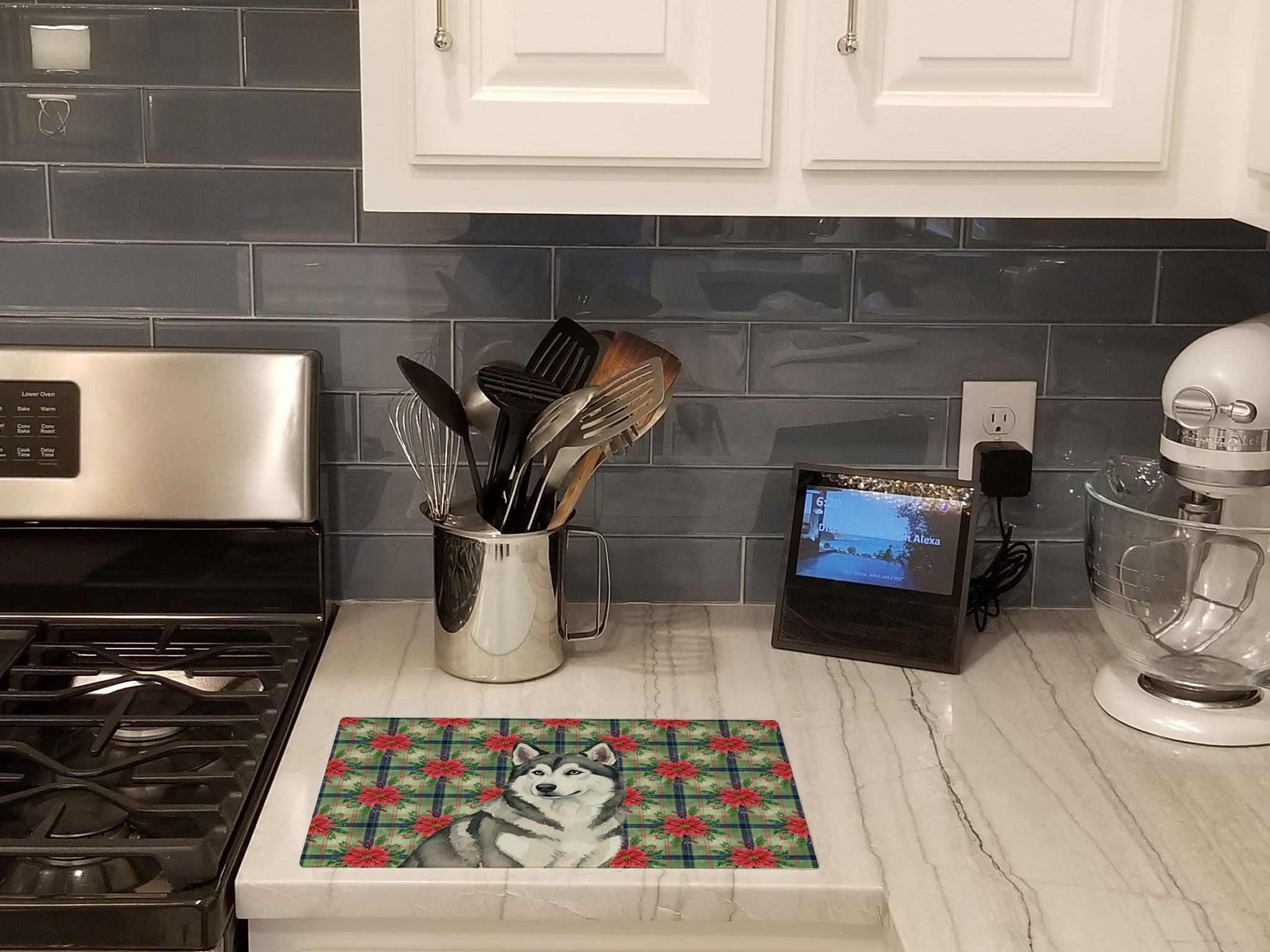 Gray and White Alaskan Malamute Christmas PoinsettIas Cutting Board Tempered Glass Kitchen Cutting Surface, Heat Resistant Chopping, Non-Slip Feet, Food Prep & Serving