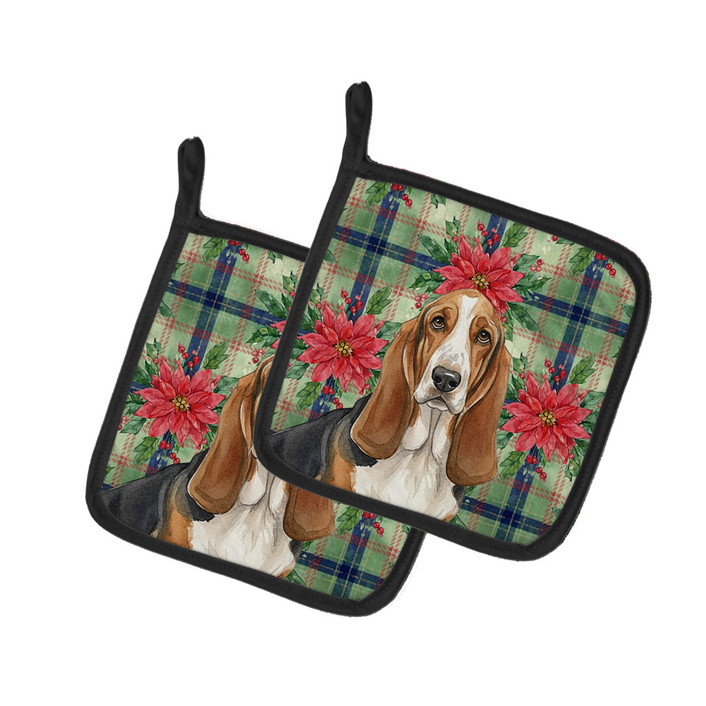 Tricolor and White Basset Hound Christmas PoinsettIas Pot Holder Set of 2 Heat Resistant Quilted Hot Pads 7.5 x 7.5 Inch, Insulated Kitchen Trivets for Cooking & Baking