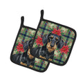 Wirehaired Black and Tan Dachshund Christmas PoinsettIas Pot Holder Set of 2 Heat Resistant Quilted Hot Pads 7.5 x 7.5 Inch, Insulated Kitchen Trivets for Cooking & Baking